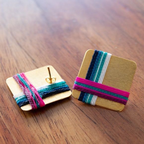 Handmade gold plated earrings blue white thread new - Picture 3 of 3